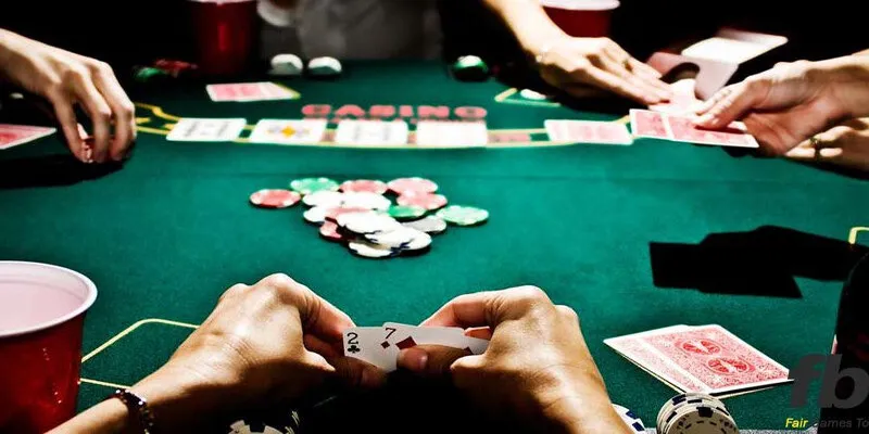 Poker 77win - Khoảnh khắc lựa chọn giữa dừng lại hay đi tiếp